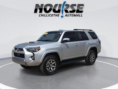 Classic Silver Metallic 2024 Toyota 4Runner TRD Off Road Premium