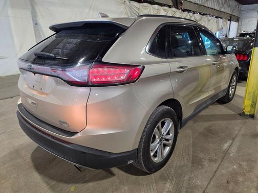 WHITE GOLD METALLIC 2017 Ford Edge SEL