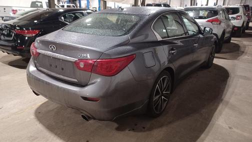 2015 INFINITI Q50 Premium