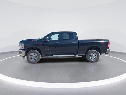 2019 RAM 2500 Tradesman Crew Cab 4x4 6'4' Box