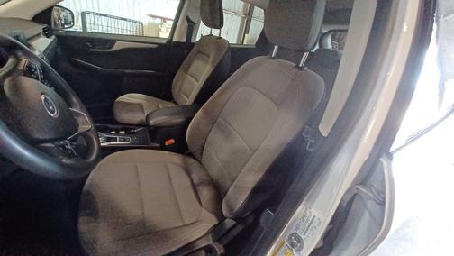 2022 Ford Escape S