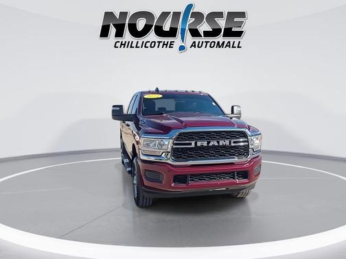 2024 RAM 2500 Tradesman Crew Cab 4x4 6'4' Box