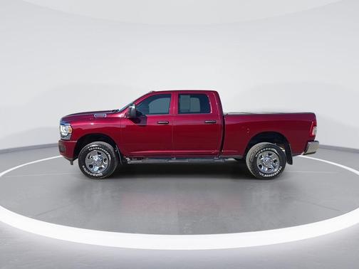 2024 RAM 2500 Tradesman Crew Cab 4x4 6'4' Box