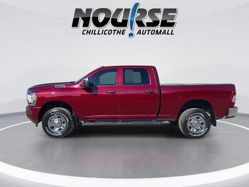 2024 RAM 2500 Tradesman Crew Cab 4x4 6'4' Box