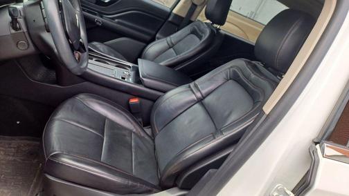 PRISTINE WHITE MET 3C 2022 Lincoln Aviator Reserve AWD