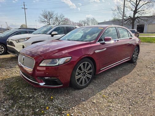 RUBY RED MET TINTED CLEARCOAT 2017 Lincoln Continental Reserve