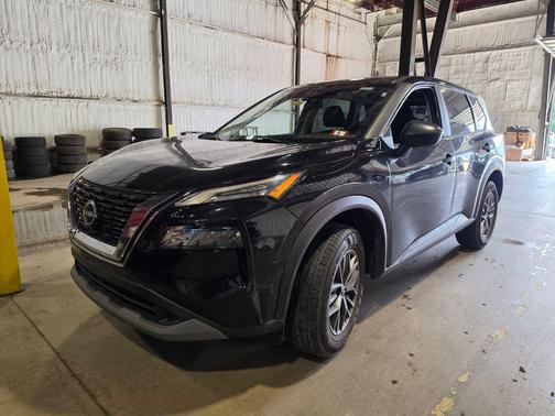 Super Black 2023 Nissan Rogue S