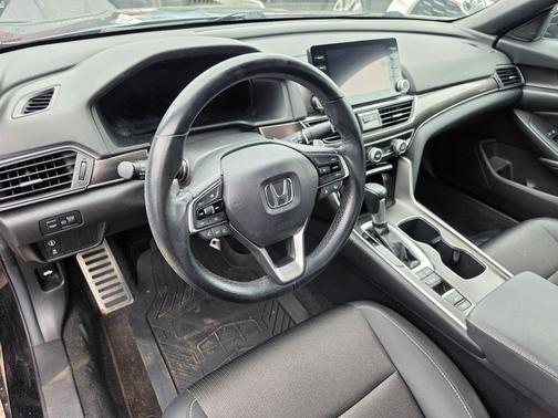 Nh-830 2022 Honda Accord Sport 1.5T