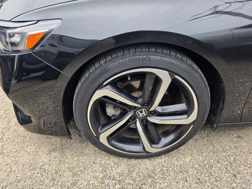 Nh-830 2022 Honda Accord Sport 1.5T