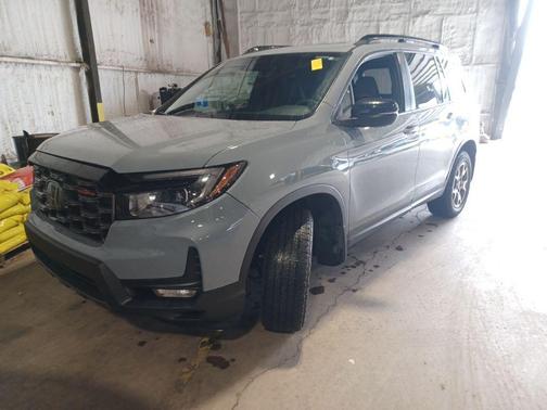 2022 Honda Passport AWD TrailSport