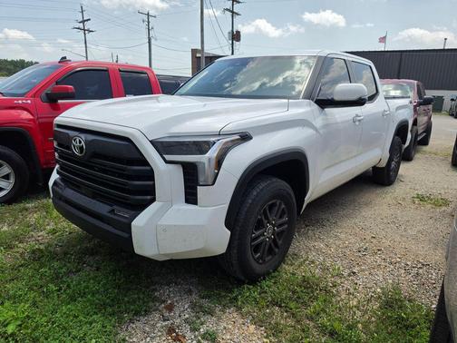 Ice Cap 2024 Toyota Tundra SR5