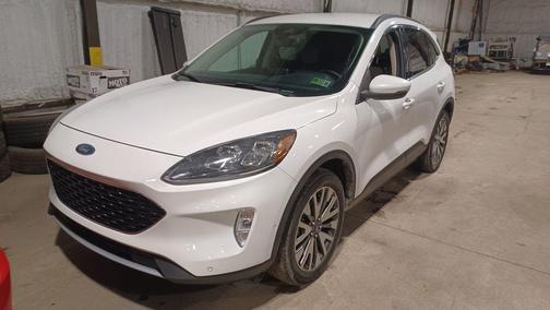 2020 Ford Escape Titanium