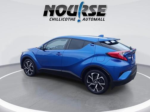 2022 Toyota C-HR XLE