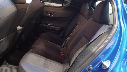 2022 Toyota C-HR XLE