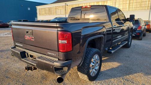 2015 GMC Sierra 2500 Denali