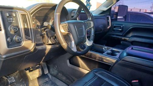 2015 GMC Sierra 2500 Denali