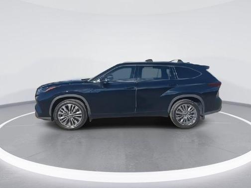 2024 Toyota Highlander Platinum