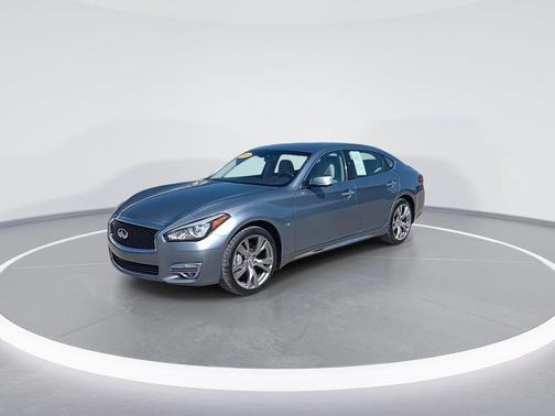 2017 INFINITI Q70L 3.7X