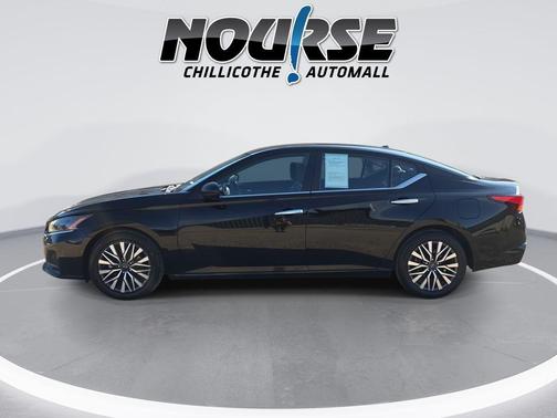 Super Black 2024 Nissan Altima 2.5 SV