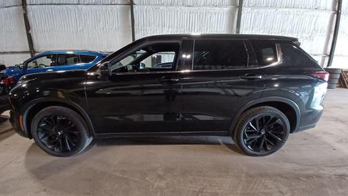 2023 Mitsubishi Outlander SE Black Edition 2WD