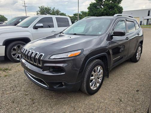 Granite Crystal Metallic Clearcoat 2017 Jeep Cherokee Limited
