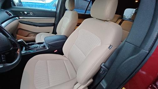 2016 Ford Explorer Base