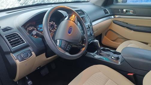 2016 Ford Explorer Base