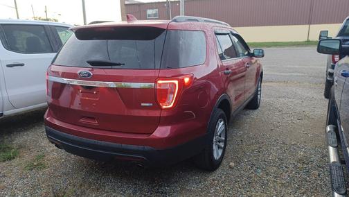 2016 Ford Explorer Base