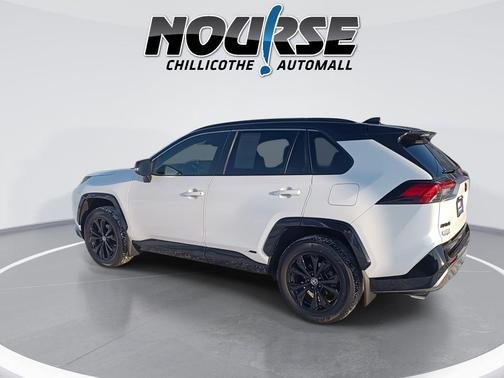 2022 Toyota RAV4 Hybrid SE