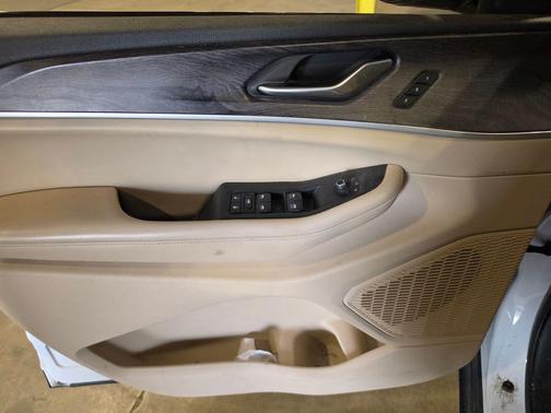 Bright White Clearcoat 2023 Jeep Grand Cherokee Limited