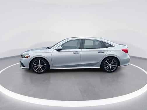 2022 Honda Civic Touring