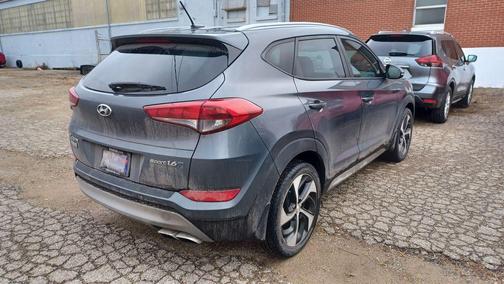 2017 Hyundai TUCSON Sport