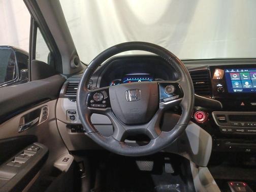 2021 Honda Pilot Touring 8-Passenger