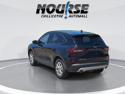 AGATE BLACK METALLIC 2026 Ford Escape Active