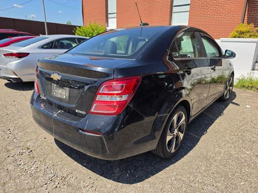 Mosaic Black Metallic 2019 Chevrolet Sonic Premier