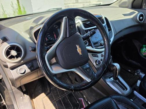 Mosaic Black Metallic 2019 Chevrolet Sonic Premier