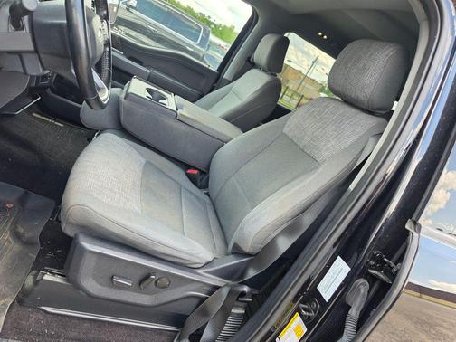 AGATE BLACK METALLIC 2022 Ford F-150 XLT