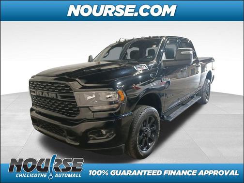 2023 RAM 2500 Big Horn Crew Cab 4x4 6'4' Box