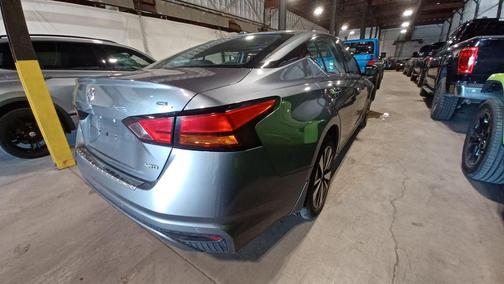 2021 Nissan Altima 2.5 SL