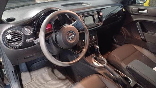 2016 Volkswagen Beetle 1.8T Wolfsburg Edition w/PZEV