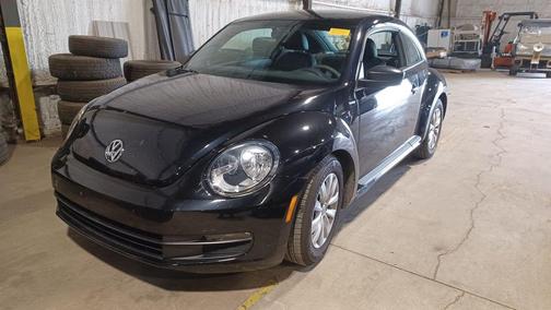 2016 Volkswagen Beetle 1.8T Wolfsburg Edition w/PZEV