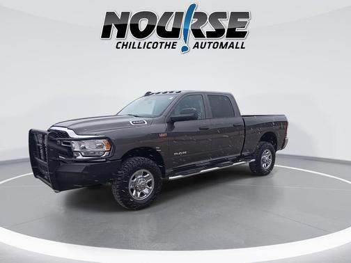 2020 RAM 2500 Tradesman Crew Cab 4X4 6'4' Box
