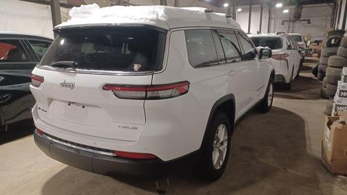 2022 Jeep Grand Cherokee L Laredo