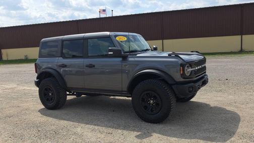 CARBONIZED GRAY METALLIC 2023 Ford Bronco Wildtrak