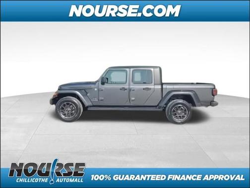 2022 Jeep Gladiator Overland