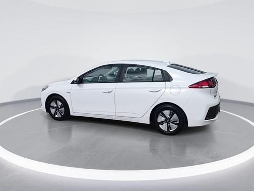 2020 Hyundai IONIQ Hybrid Blue