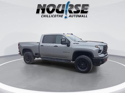 2024 Chevrolet Silverado 2500 4WD Crew Cab Standard Bed ZR2