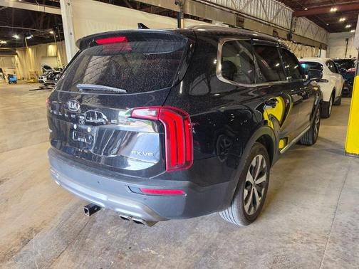 Ebony Black 2021 Kia Telluride EX