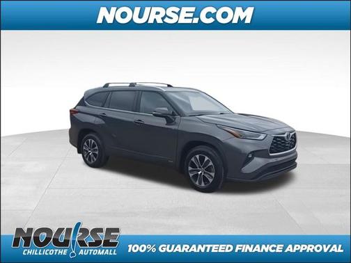 2023 Toyota Highlander Hybrid XLE