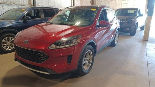 2020 Ford Escape SE